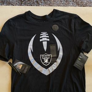 Men’s Size Small NFL Team Apparel Raiders T-Shirt